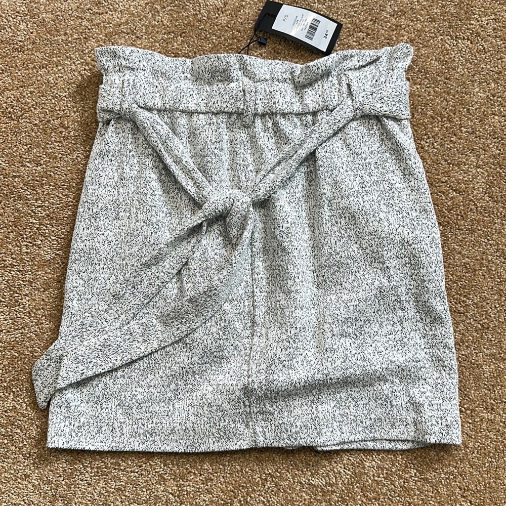Dynamite Skirt